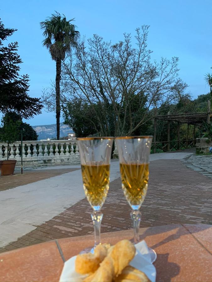 Sunrise Luxury Experience Bed & Breakfast Piano di Sorrento Exterior photo